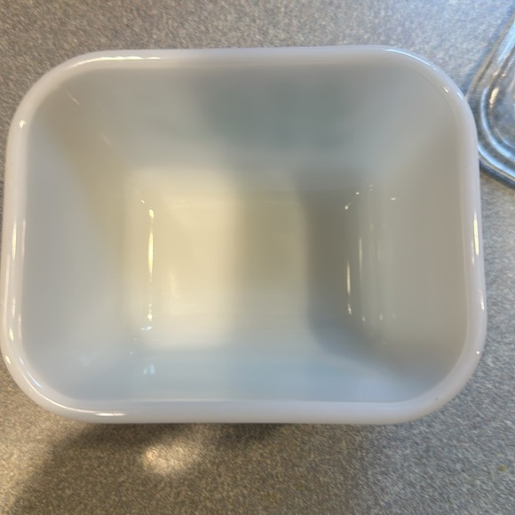 Vintage Pyrex 501B 1 1/2 CUP AMISH BUTTERPRINT Refrigerator Fridgie Dish W Lid - Picture 3 of 8